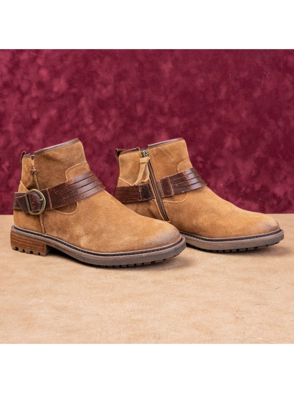 Sofft Women Lavina Brown Suede Lug Zip Strap Fashion Ankle Boots sz 9.5